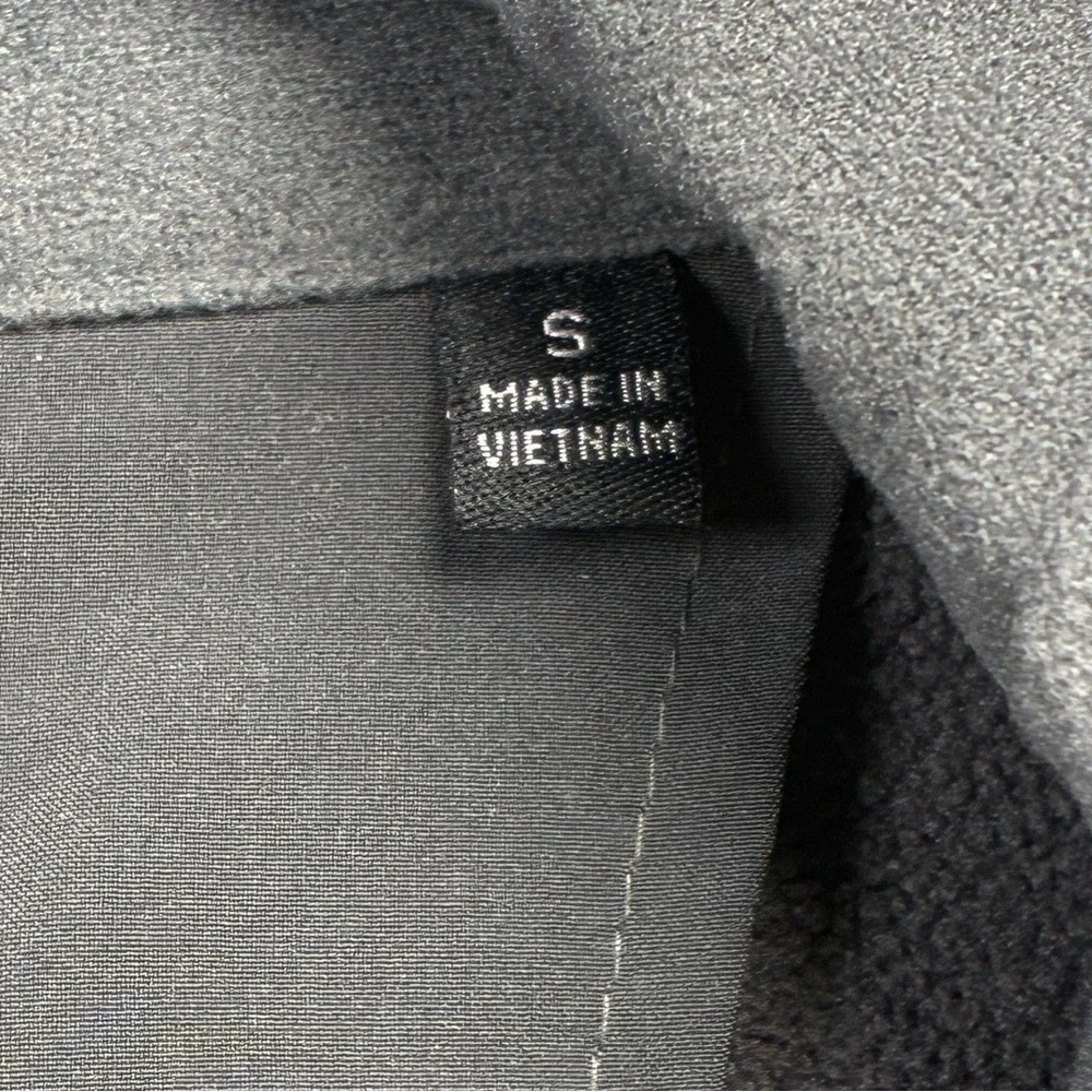Tech by Tumi Men's Small Gray Softshell Jacket Fleece Lined Performance *FLAW